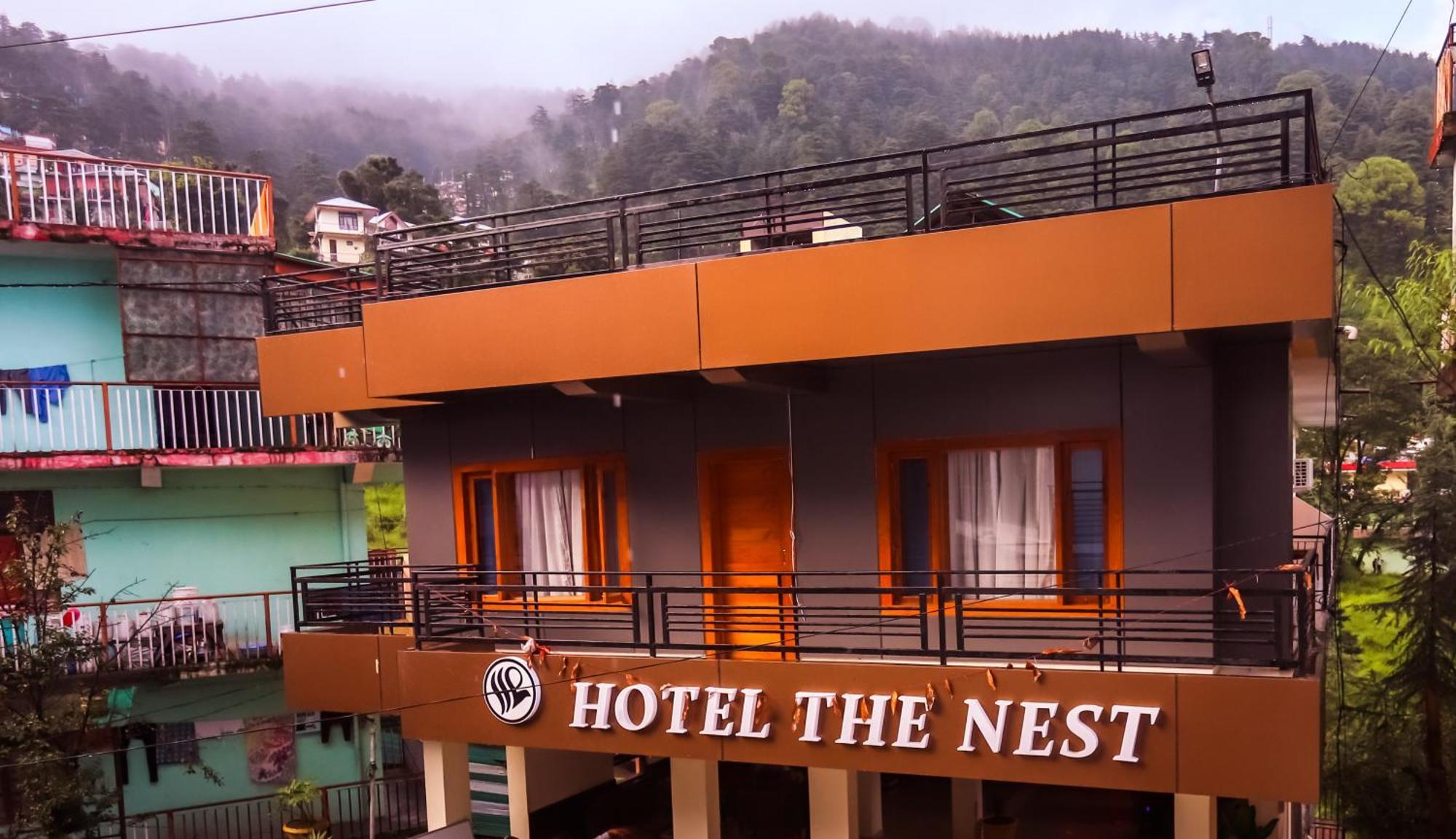 Hotel The Nest, Rooftop Cafe, Bonfire With A Sceneric Mountain View McLeod Gandzs Kültér fotó